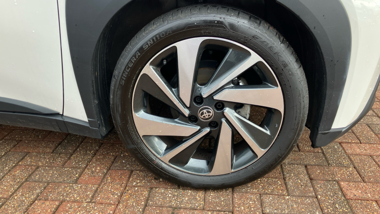 Toyota Aygo X 1.0 VVT-i Edge 5dr Petrol Hatchback